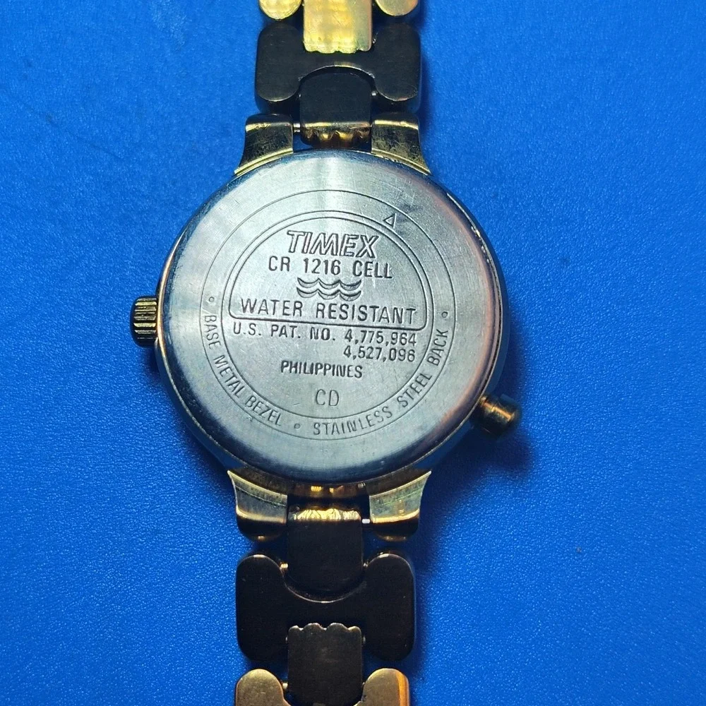 Vintage‎ 1993 Timex Indiglo Mother of Pearl 27mm Women's Quartz Watch Size 5.5